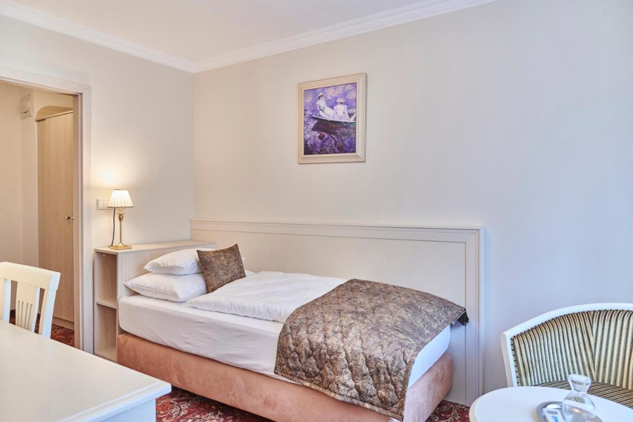 Spa Hotel Centrum Františkovy Lázně Zewnętrze zdjęcie
