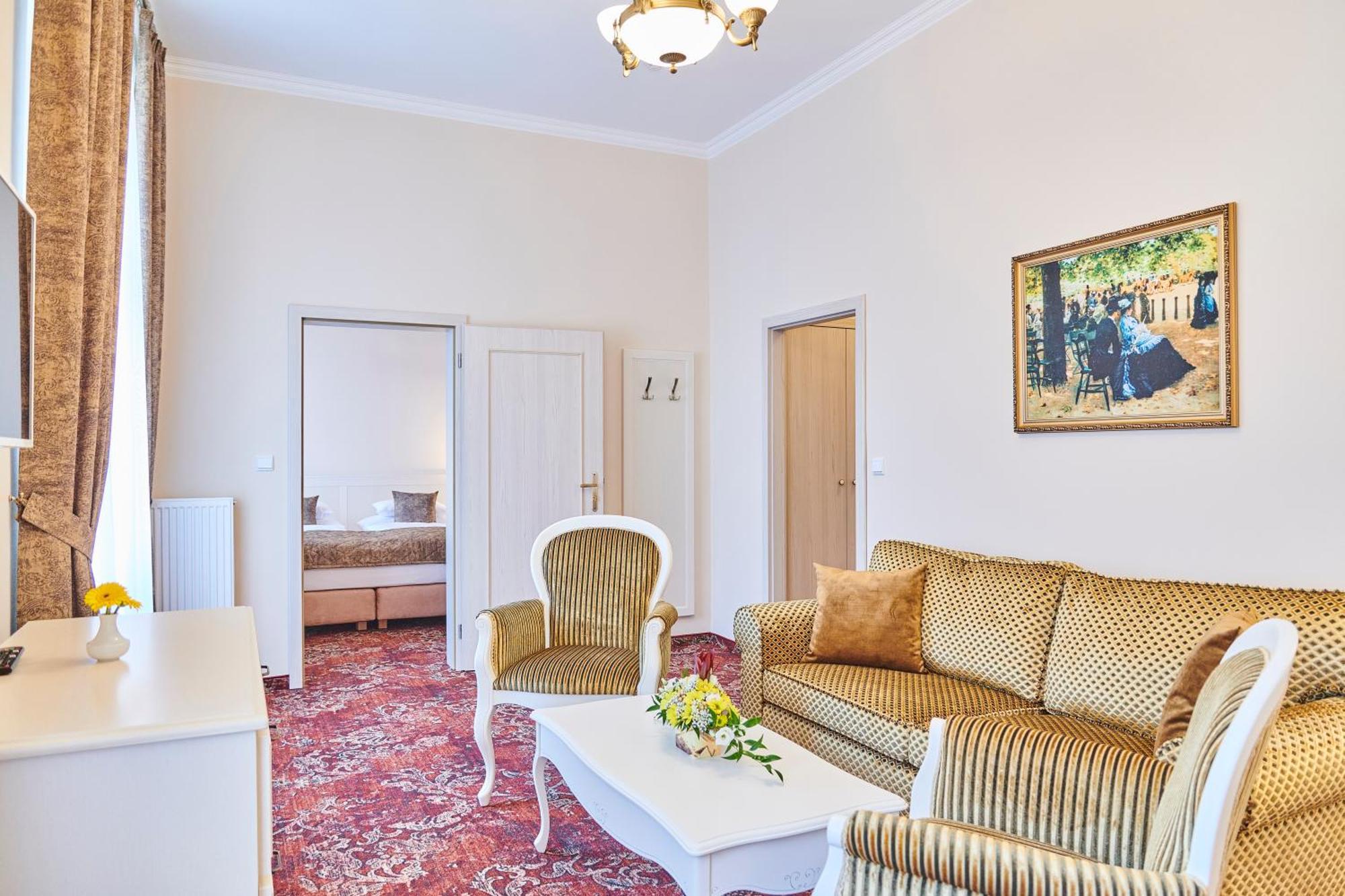 Spa Hotel Centrum Františkovy Lázně Zewnętrze zdjęcie
