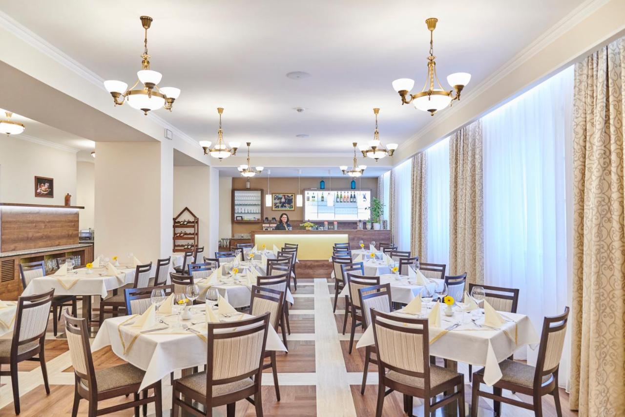 Spa Hotel Centrum Františkovy Lázně Zewnętrze zdjęcie